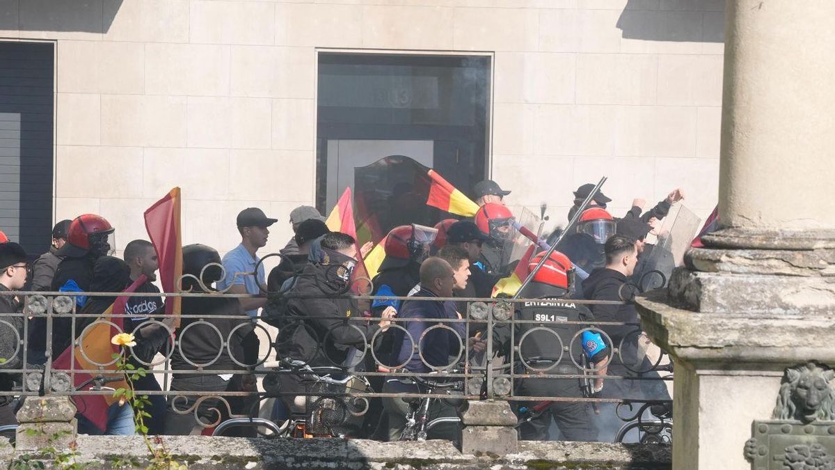 La Ertzaintza no registró en Vitoria a los manifestantes de la Falange a pesar de sus sospechas de que iban a traer «armas»