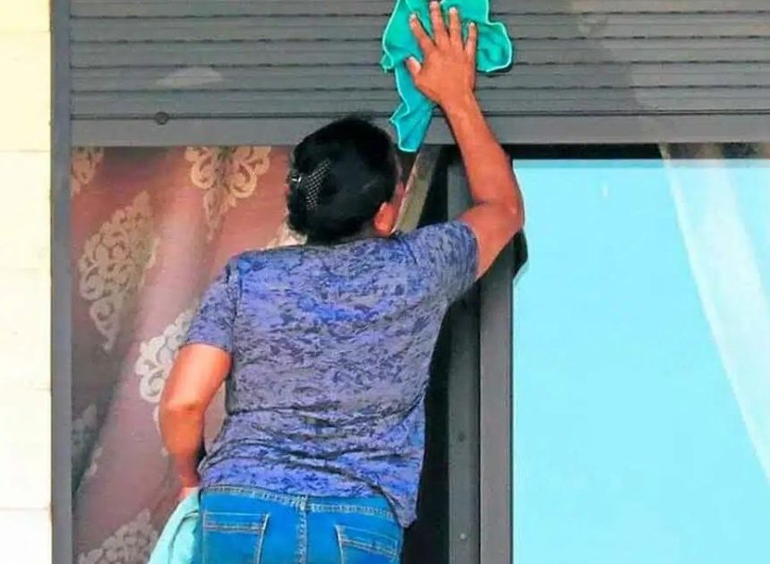 El SEPE reconocerá el desempleo a empleadas del hogar por trabajos previos a 2022 aunque no hayan cotizado