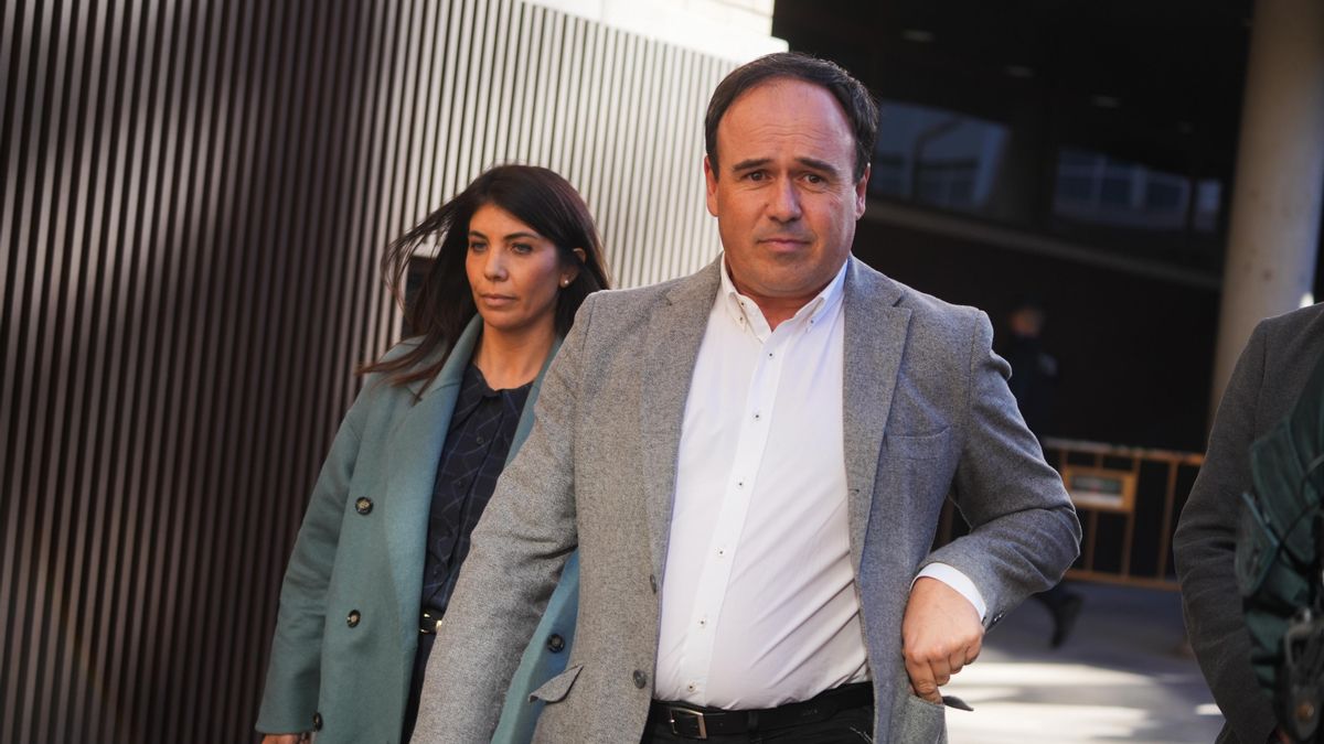 La jueza pide a Pérez Llorca la factura del teléfono corporativo con el que llamó en plena dana a Mazón y Pradas