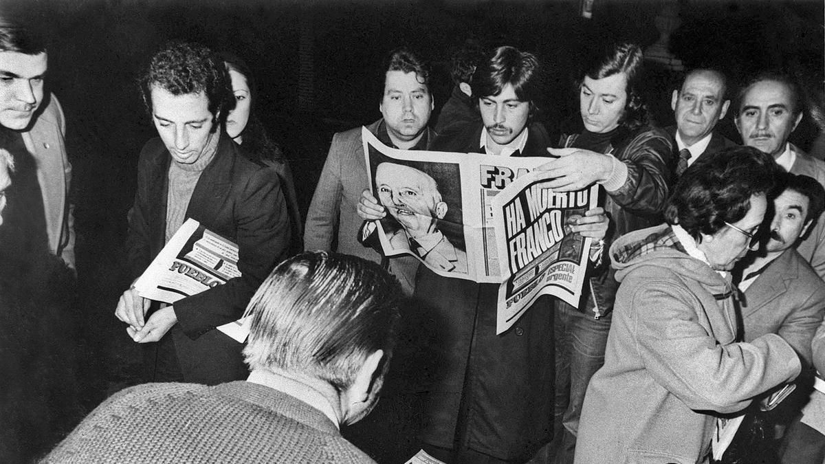Así vivieron los españoles la muerte de Franco: del emborrachamiento de esperanza al miedo sostenido