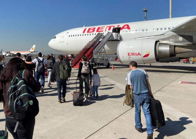 Iberia y otras aerolíneas cancelan sus vuelos a Venezuela tras la advertencia de EEUU sobre la «actividad militar» en la zona