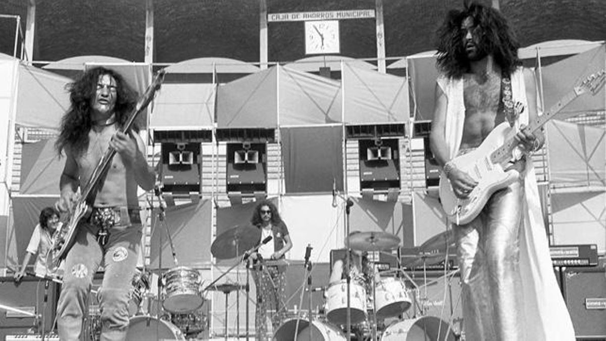 Hippies, folkies, ‘crooners’ ibéricos, canción protesta y mucha censura: la banda sonora de la muerte de Franco