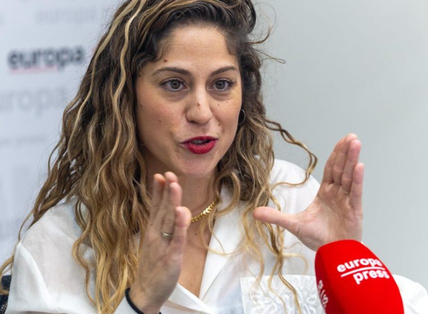 Sumar apuesta por coaliciones «amplias» de la izquierda y candidaturas «únicas» de cara al nuevo ciclo electoral