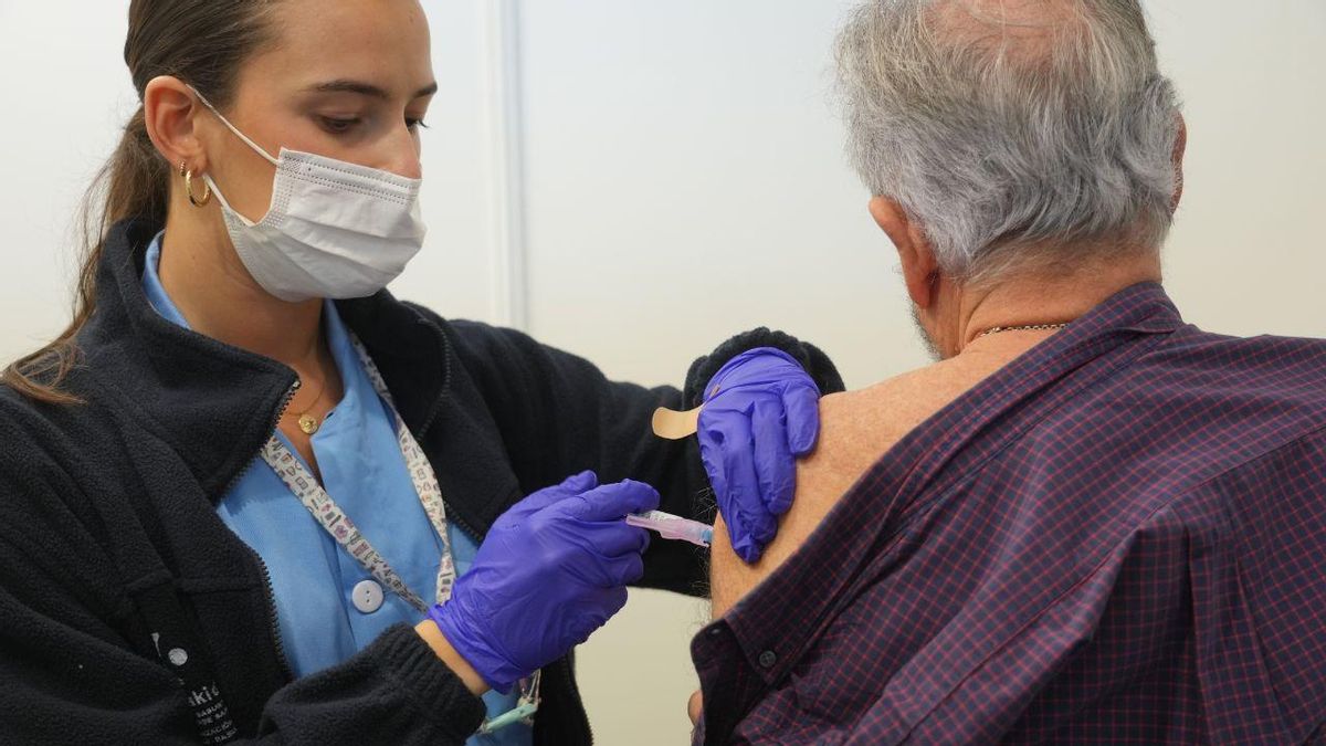 La ola de gripe se ha adelantado: se prevé una temporada más complicada y un mayor número de hospitalizaciones