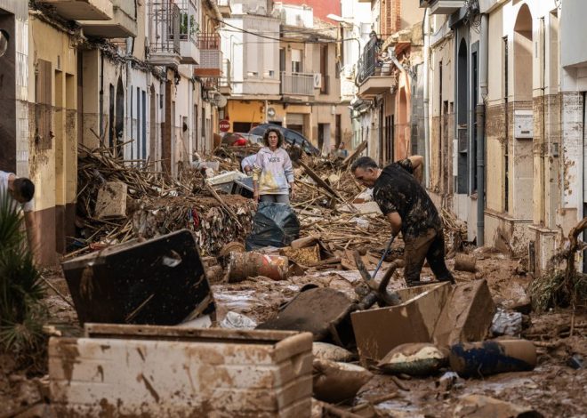 La jueza acumula audios de las llamadas a la teleasistencia en la dana: «¿Nos van a dejar que nos ahoguemos aquí?»