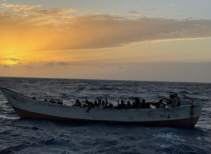 Las causas del descenso de cayucos en la ruta canaria están al otro lado del mar: torturas, cárceles y abusos