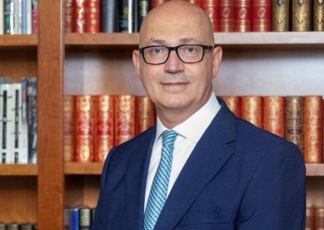 Nuño de la Rosa deja el cargo de consejero delegado de Air Europa y el Gobierno abandona el consejo