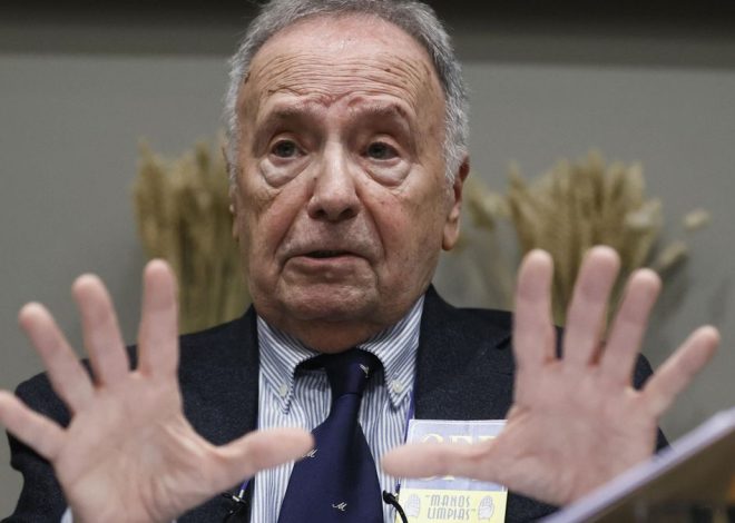 El juez Peinado expulsa a Manos Limpias de la causa contra Begoña Gómez por no pagar la fianza durante 19 meses