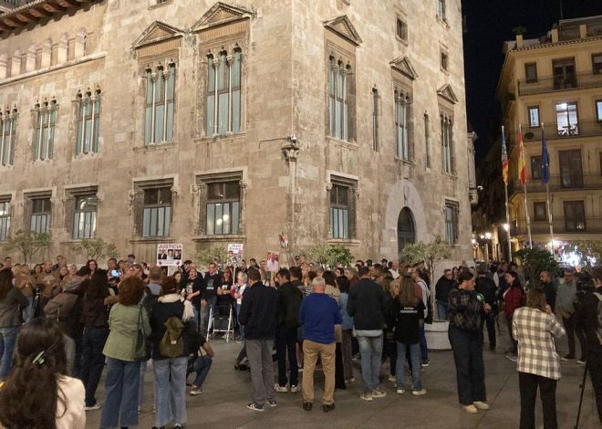 Feijóo encalla en su intento de hacer dimitir a Mazón y aplazan la decisión a este lunes