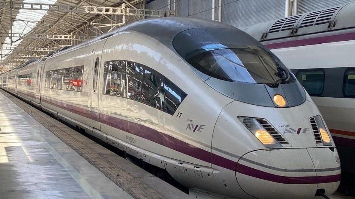 Renfe estudia mantener las actuales indemnizaciones por retrasos después de que el Congreso apruebe elevarlas