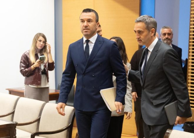 Vicente Mompó reconoce que «no sabe» desde dónde le llamó Mazón la tarde de la dana