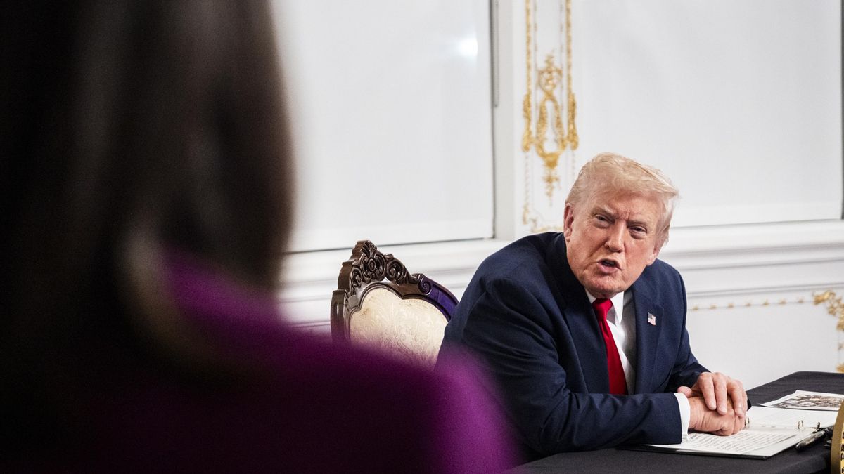 «¿Eres estúpida?»: La furiosa respuesta de Trump a una periodista que preguntaba por el tiroteo cerca de la Casa Blanca