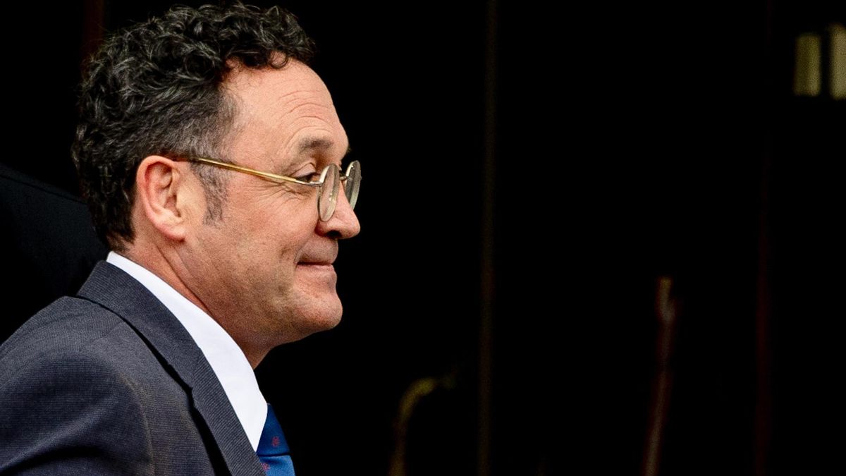 Los dos procesos del fiscal general