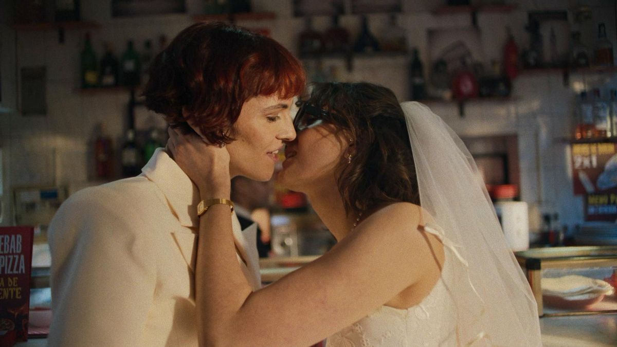 «Poder ser de derechas, de izquierdas, de centro»: la campaña del Gobierno por los 50 años de la muerte de Franco