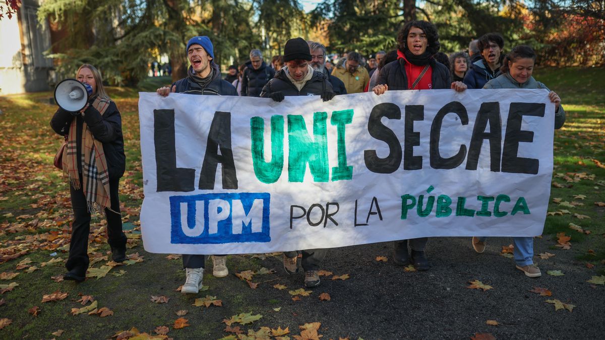 El Gobierno de Ayuso no ofrece datos de seguimiento de la huelga en la Universidad que atribuye a «bulos de la ultraizquierda»