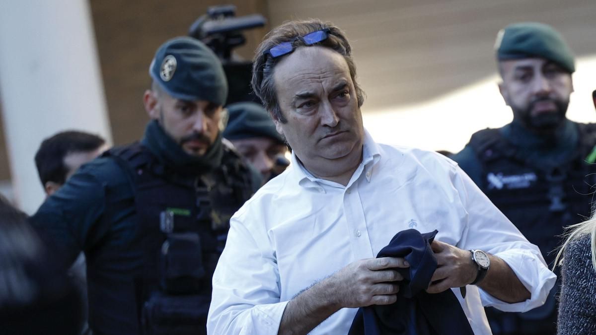 El dueño del Ventorro dice a la jueza que Mazón y Vilaplana se fueron los últimos en la dana, entre las 18.30 y las 19.00