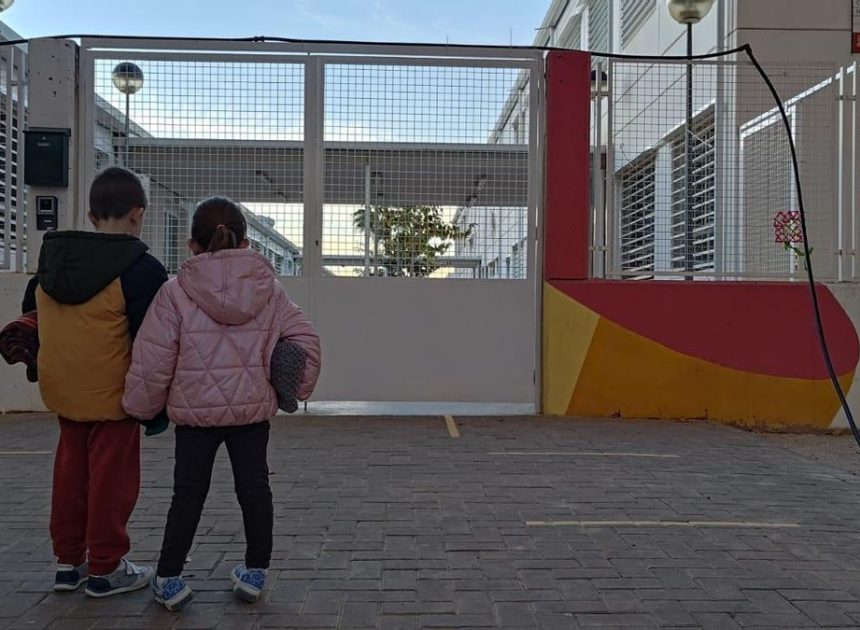 400 niños de un colegio de Catarroja afectado por la dana, sin la calefacción a 5 grados en las aulas
