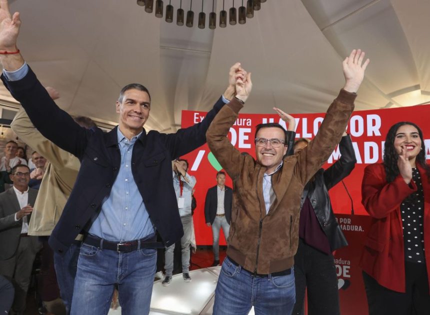 Sánchez obvia el juicio contra el candidato del PSOE y su hermano en la campaña de Extremadura