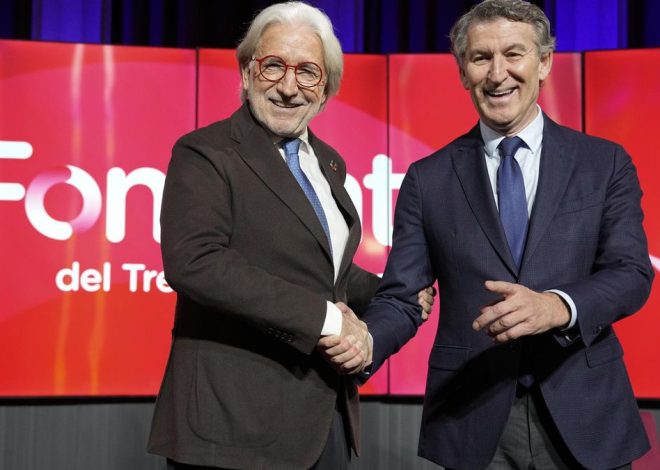 Feijóo pide a la patronal catalana que convenza a Junts y ERC de apoyar una moción de censura contra Sánchez