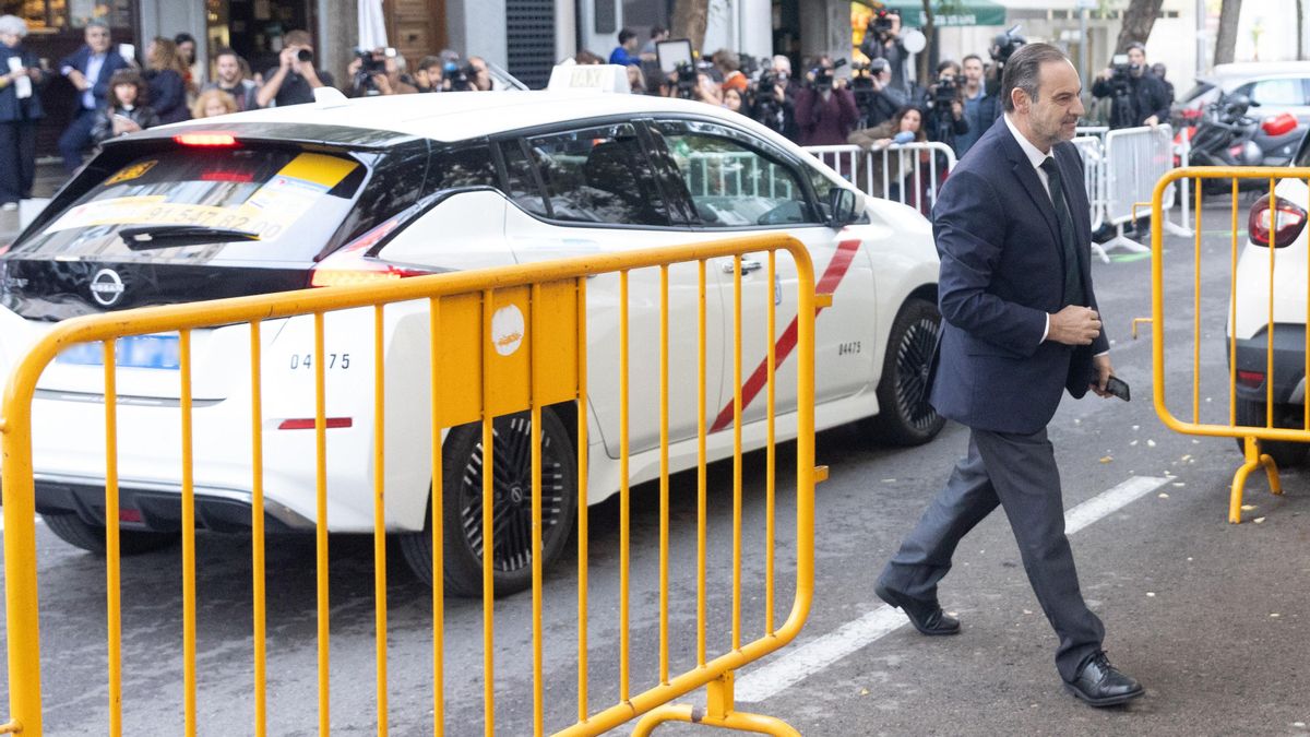 Ábalos y Koldo García regresan al Supremo bajo la amenaza de ir a la cárcel