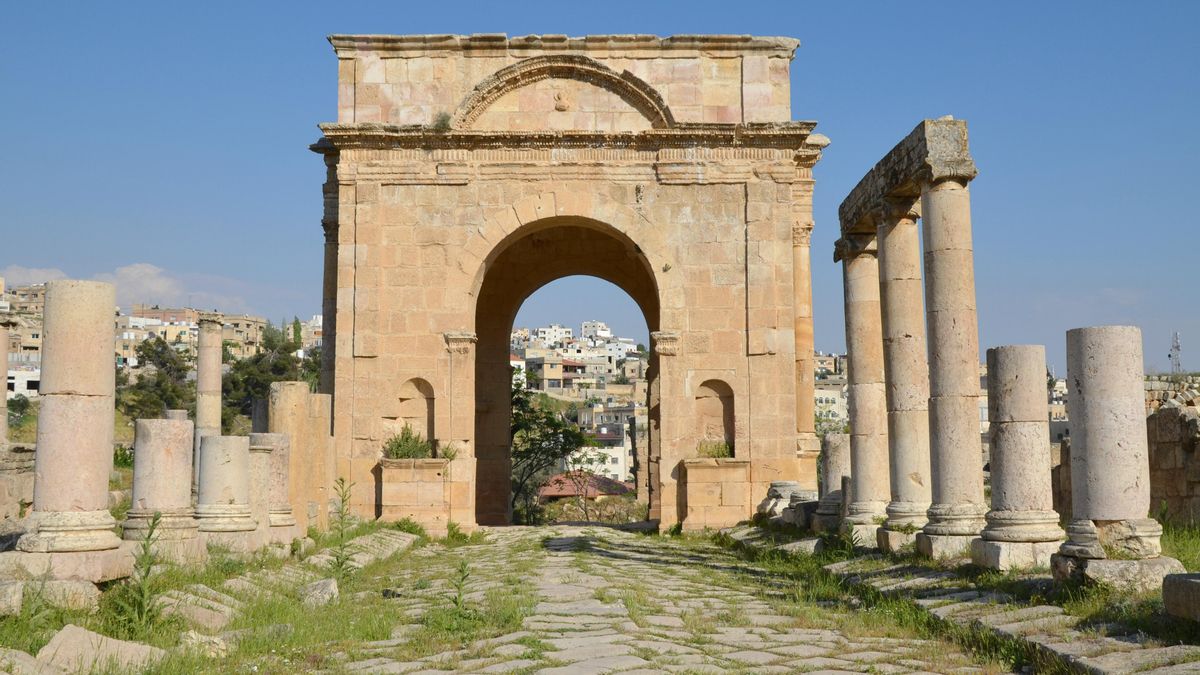 ¿Qué era el Cardo y el Decumano en el imperio romano y dónde podemos verlo en nuestras ciudades?