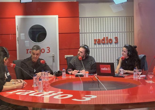 Pedro Sánchez tilda de «maravilla» el nuevo disco de Rosalía y revela su música de 2025: Destroyer y Sharon Van Etten