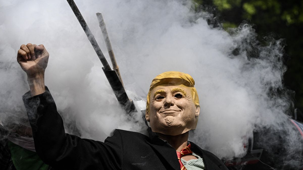 Hay un runrún en EEUU: el país camina hacia el autoritarismo competitivo y las próximas elecciones ya no serán normales