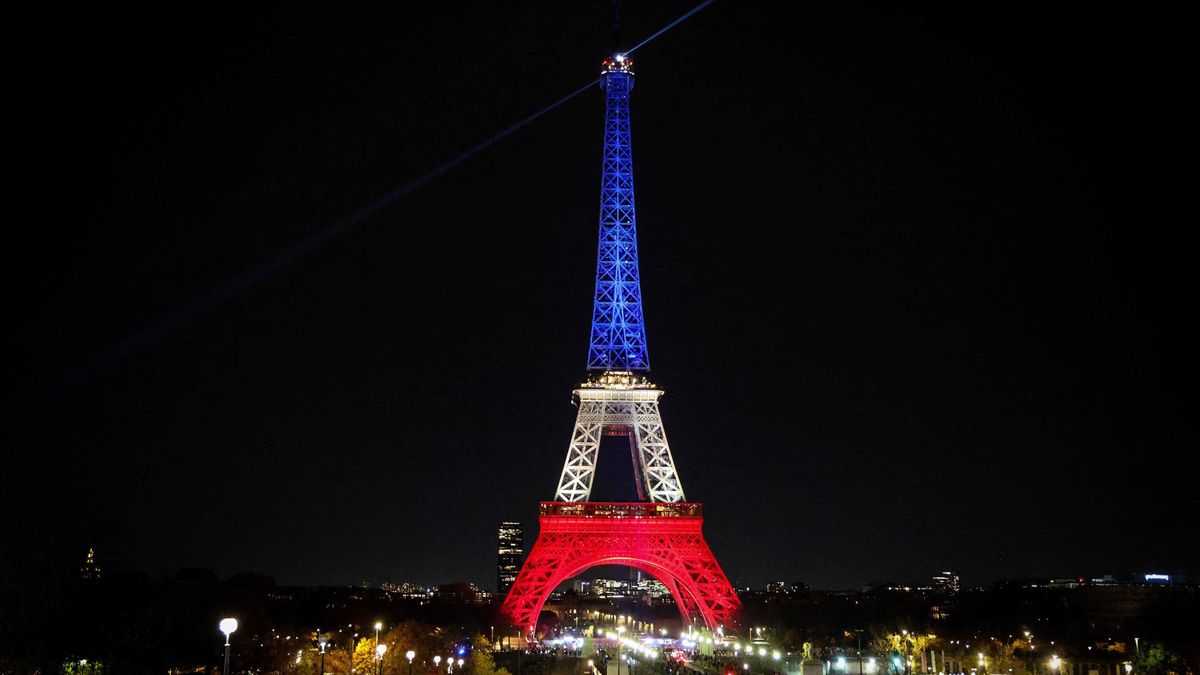 París conmemora el décimo aniversario de los ataques yihadistas en que murieron 132 personas: “Nunca los olvidaremos”