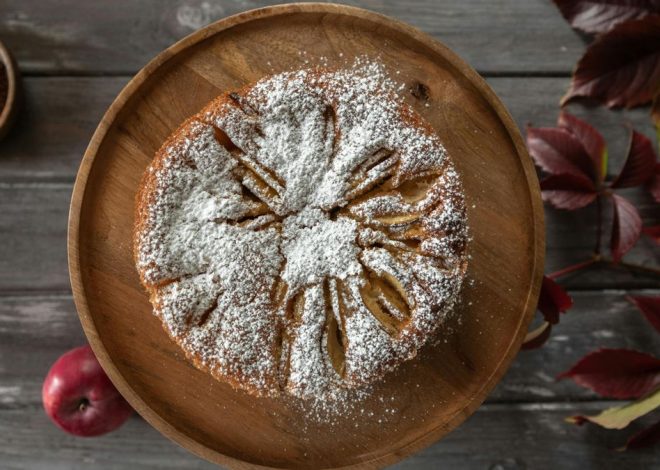 Tarta de manzana: el postre de siempre que puedes hacer en 30 minutos y con pocos ingredientes