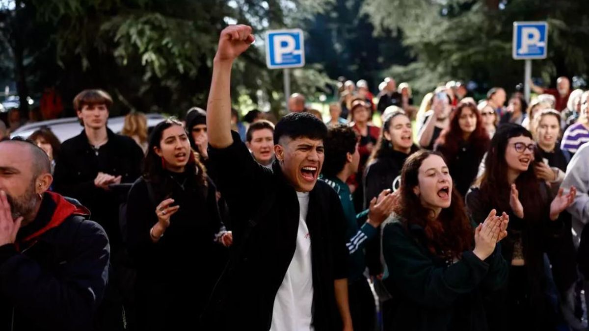 Pasacampus, encierros o clases en la calle: Madrid se llena de actos en una huelga contra la «asfixia» de las universidades