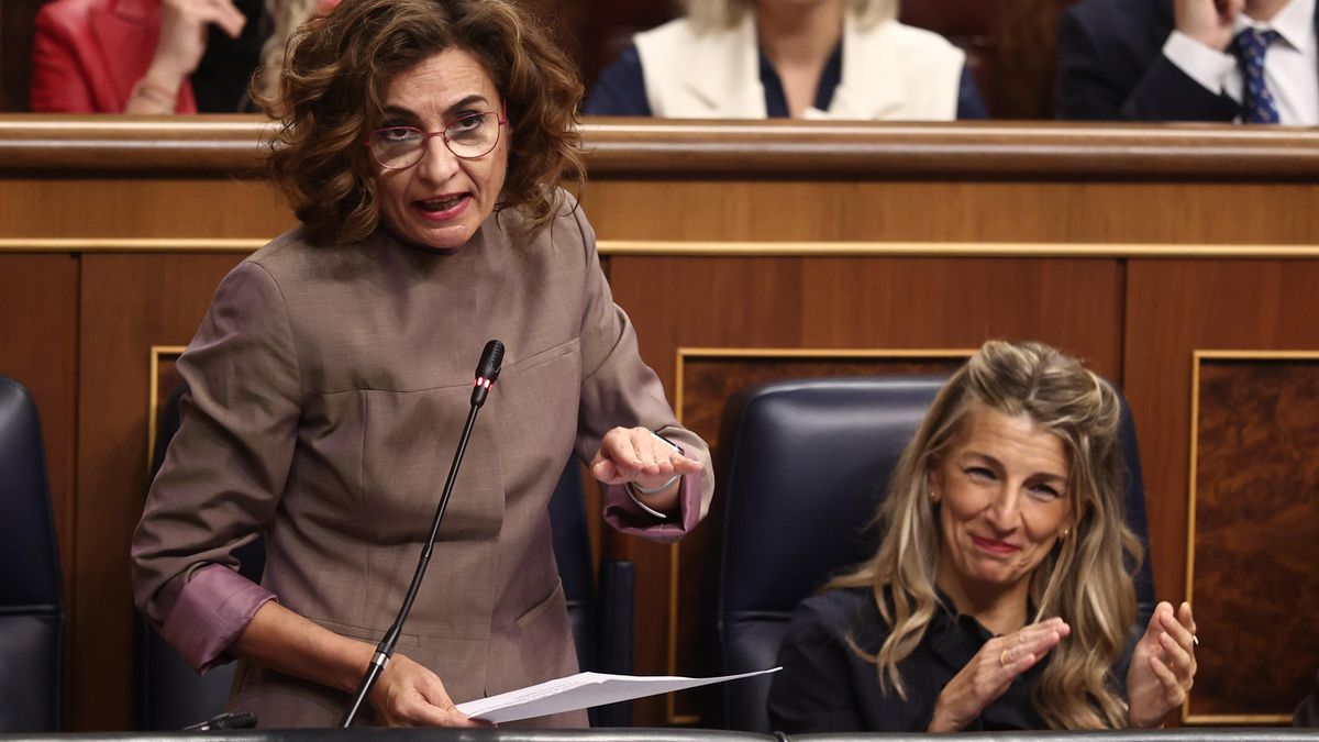 Los técnicos de Hacienda van a la huelga para exigir a Montero más recursos para hacer frente a los delitos fiscales