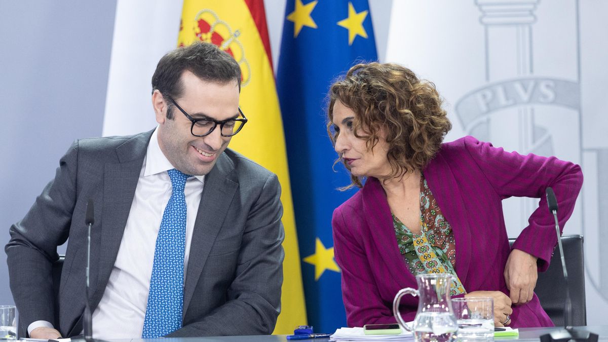 El Gobierno flexibiliza las reformas pactadas con Bruselas para recibir 27.000 millones de fondos europeos