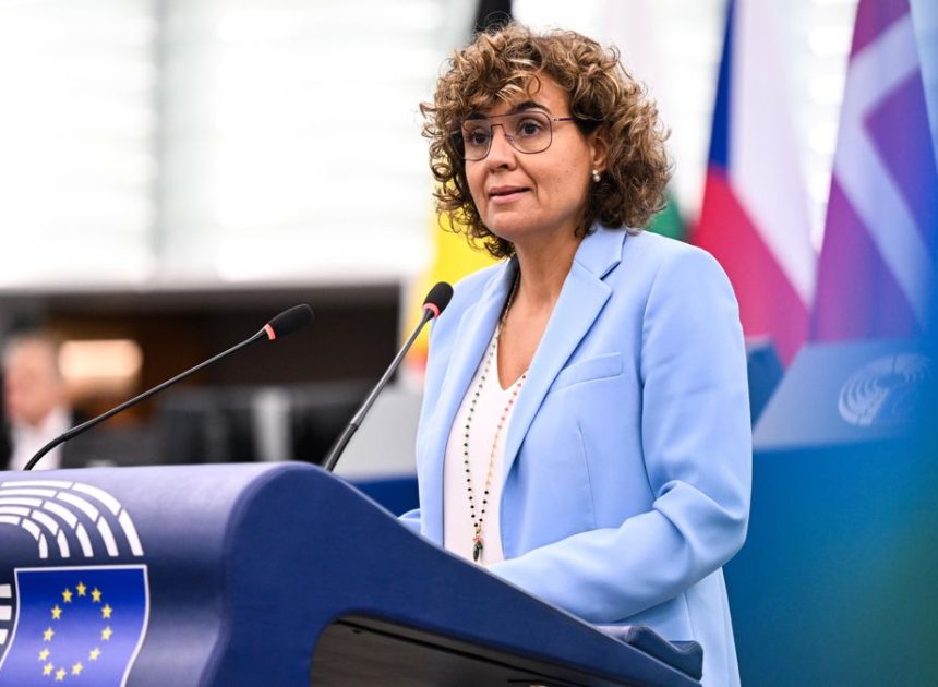 El Parlamento europeo debatirá los casos de acoso sexual en el PSOE