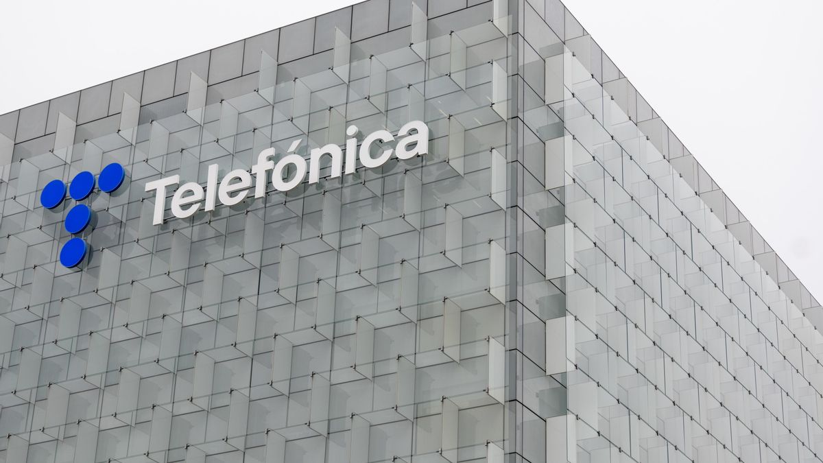 Telefónica pone precio al ERE: ofrece el 68% del salario a los mayores de 55 años