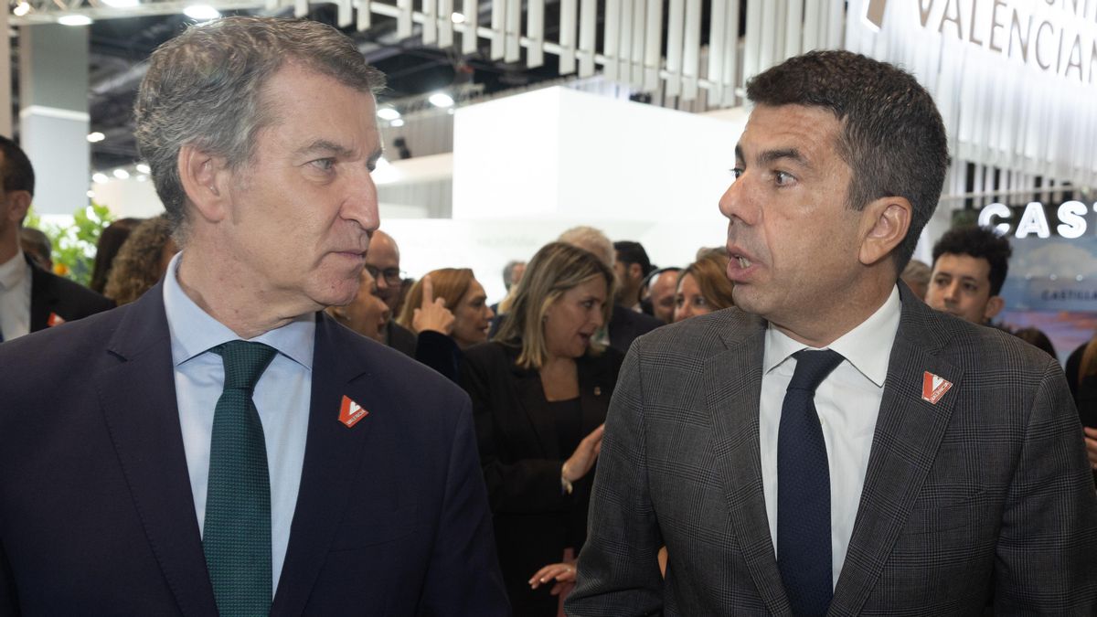 Los whatsapps que envió a Feijóo confirman que Mazón mintió en el Congreso sobre la hora en que supo que había fallecidos por la dana