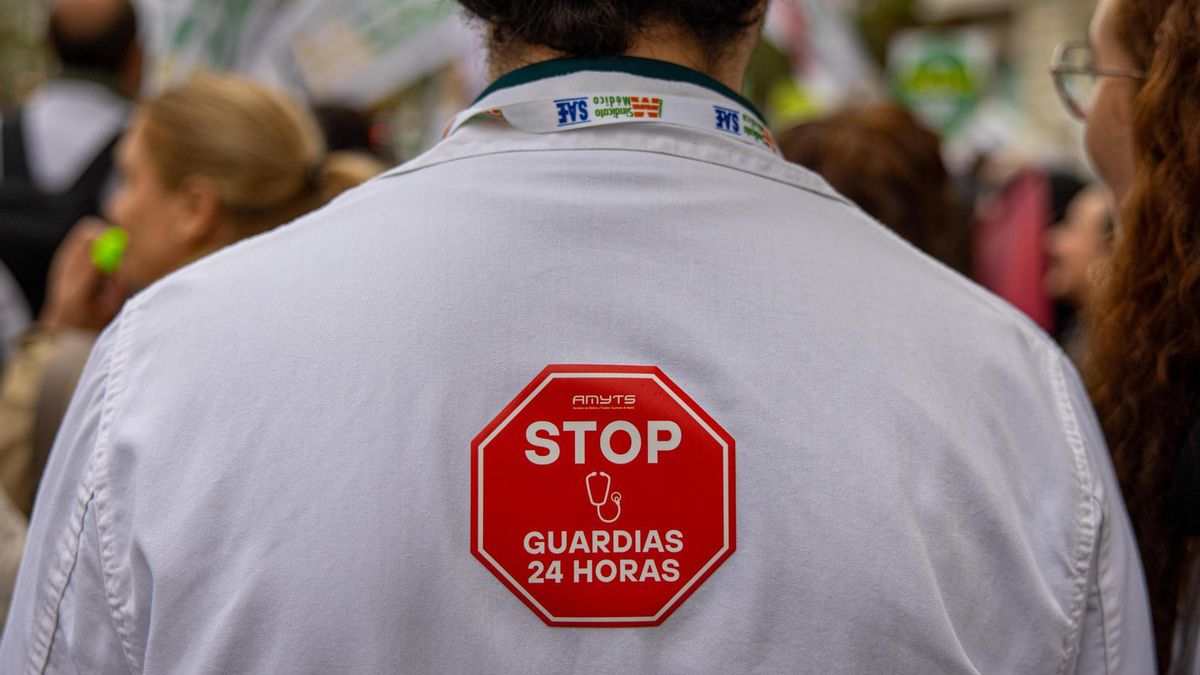 Sanidad llega a un preacuerdo con los sindicatos para desconvocar la huelga de enero