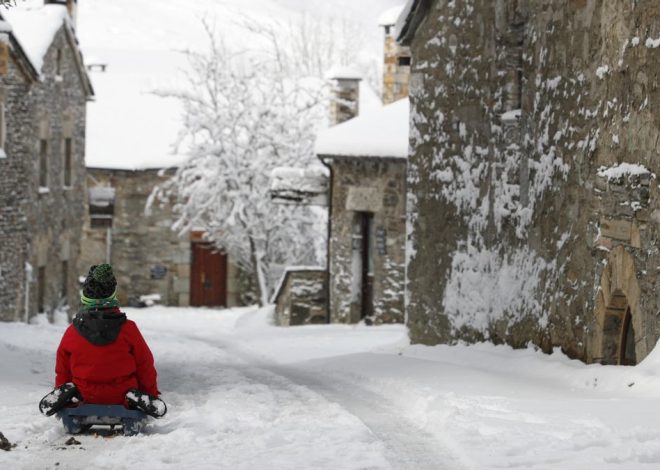 La Aemet avisa de lluvias y ambiente frío para este martes, víspera de Nochebuena