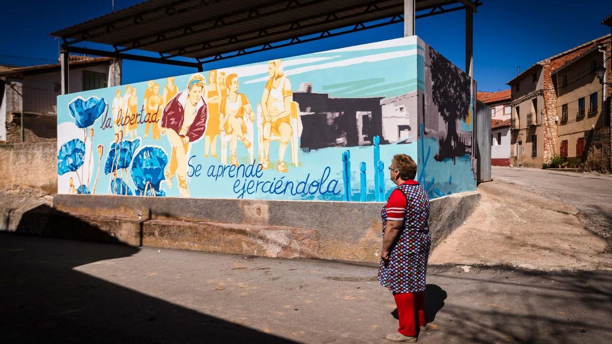 “Nos han hecho polvo”: asociaciones de mujeres alertan de la suspensión de las ayudas del Gobierno de Aragón