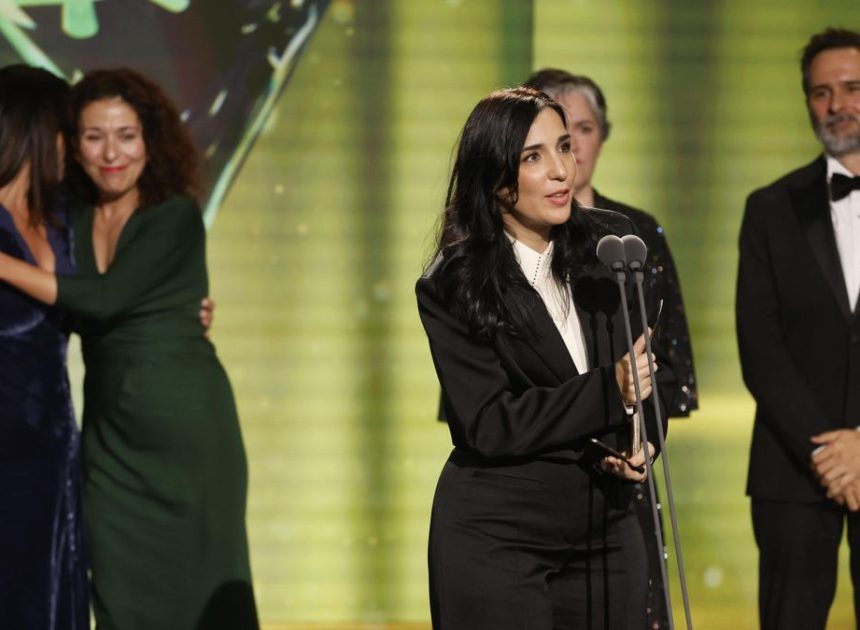 ‘Los domingos’ vence en los Premios Forqué y da su primer paso hacia los Goya