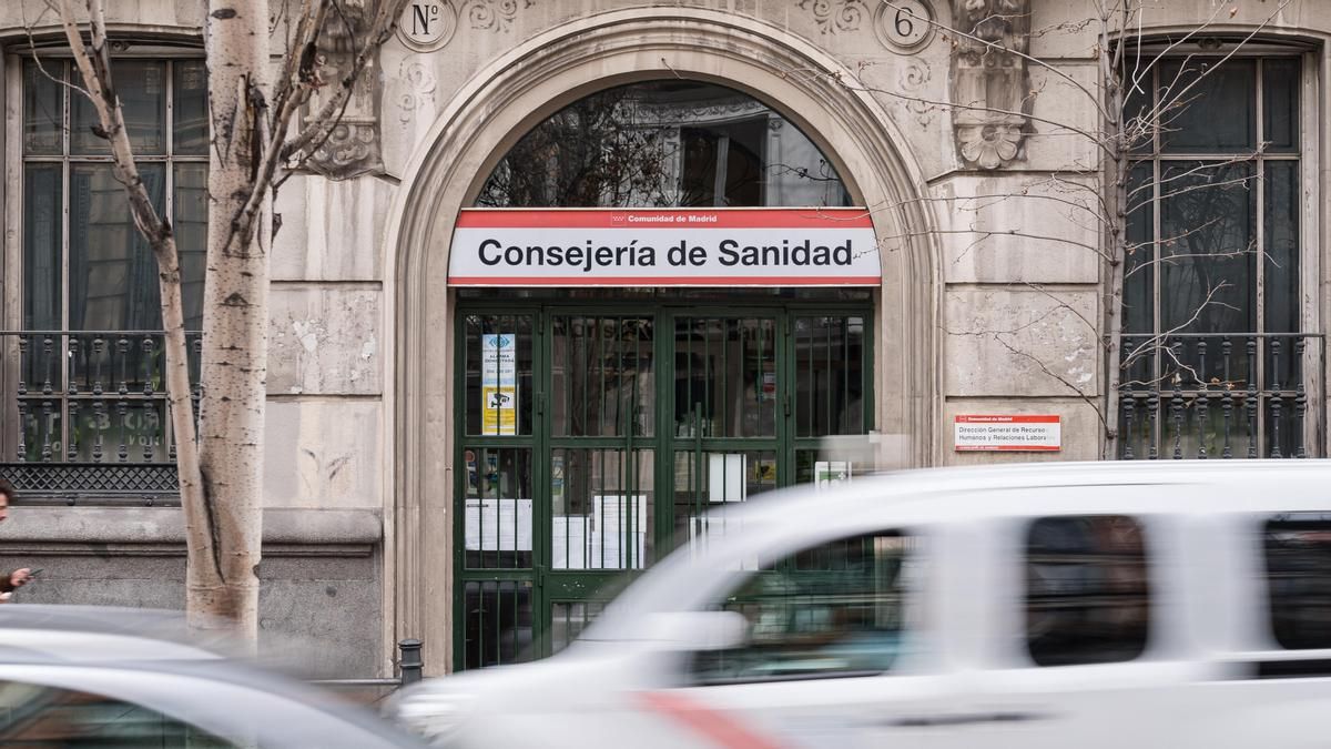 El Gobierno de Ayuso convoca de urgencia a los gestores del hospital público de Torrejón tras el audio en el que ordenan rechazar pacientes