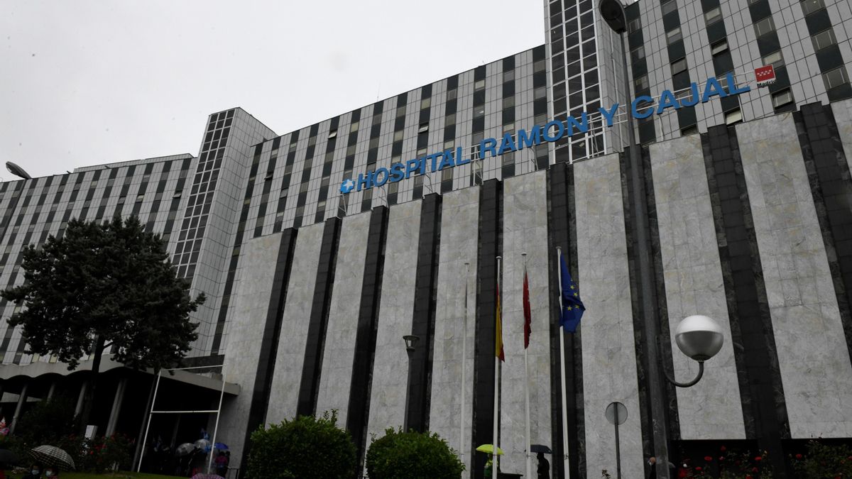 La Comunidad de Madrid adjudica a dedo 4,7 millones de euros a una empresa de pinturas para el Hospital Ramón y Cajal