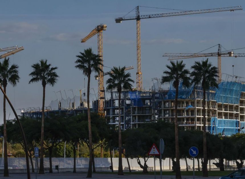 El precio de la vivienda se dispara otro 12,8% en el tercer trimestre mientras los desahucios hipotecarios suben un 19%