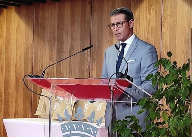 El alcalde de Almussafes denunciado por acoso sexual dimite de sus cargos en el PSOE pero sigue como regidor