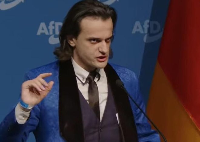 El partido ultra AfD expulsa a uno de los candidatos a liderar sus juventudes por imitar a Hitler en un discurso