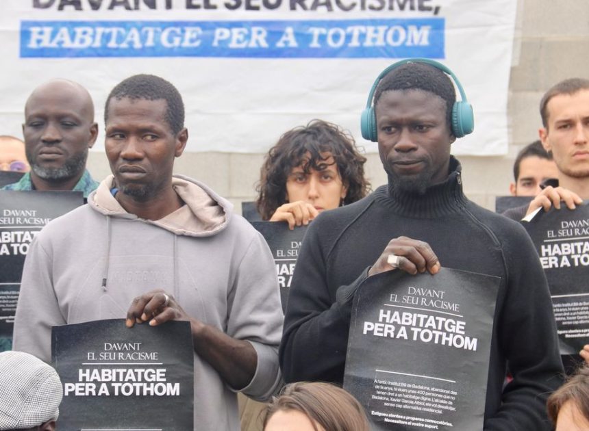 La jueza avala en Badalona el mayor desalojo de España pero obliga a Albiol a dar “atención social” a 400 migrantes