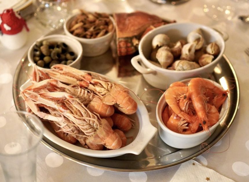 Cuidado con las sobras de Nochevieja: cómo conservarlas para evitar riesgos e intoxicaciones