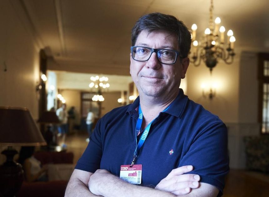 Las denuncias contra Paco Salazar: “Se subía la bragueta en tu cara, escenificaba felaciones y pedía vernos el escote”