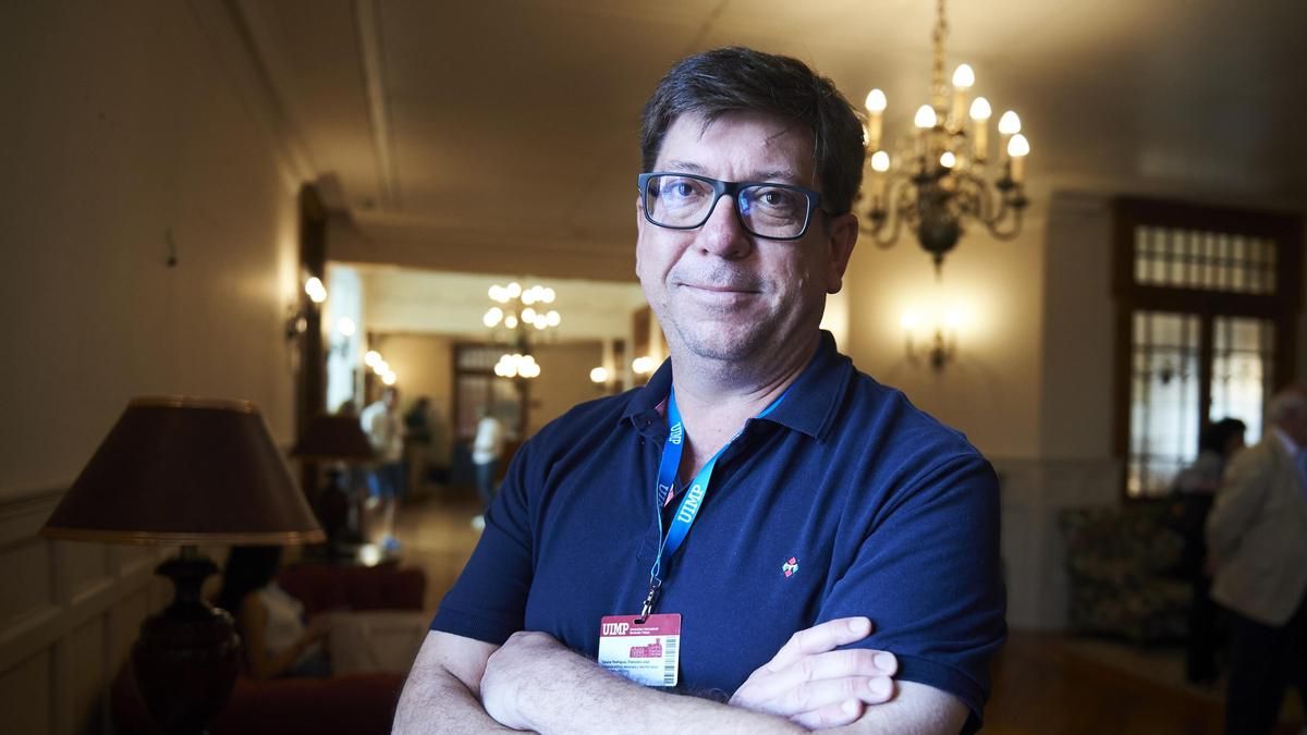 Las denuncias contra Paco Salazar: “Se subía la bragueta en tu cara, escenificaba felaciones y pedía vernos el escote”