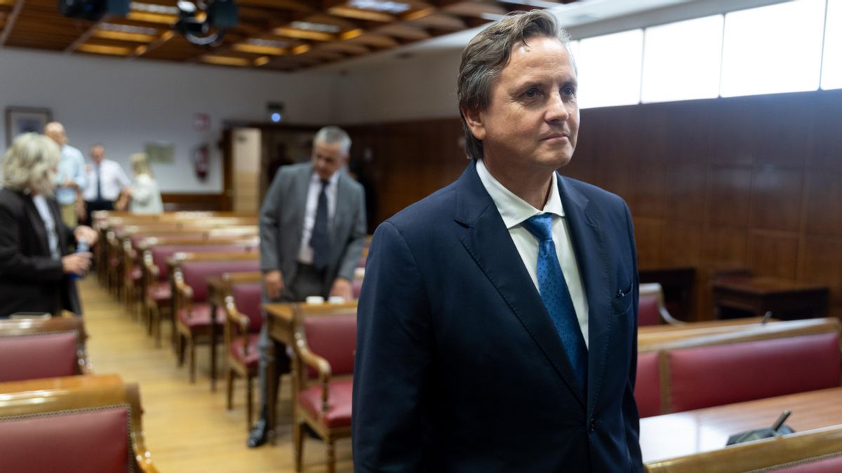 Chivite cede ante sus socios y fulmina al responsable de Obras Públicas en Navarra en plena crisis por el ‘caso Cerdán’