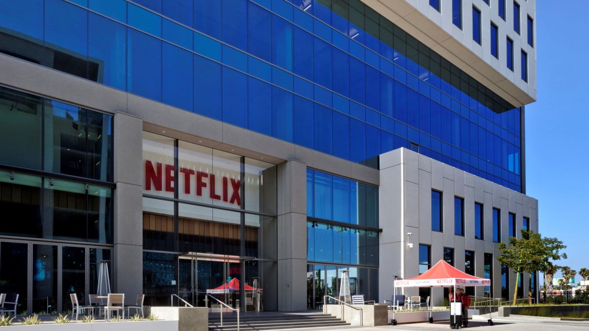 Netflix cierra un acuerdo para comprar Warner Bros y HBO Max por 83.000 millones y crear un gigante del entretenimiento